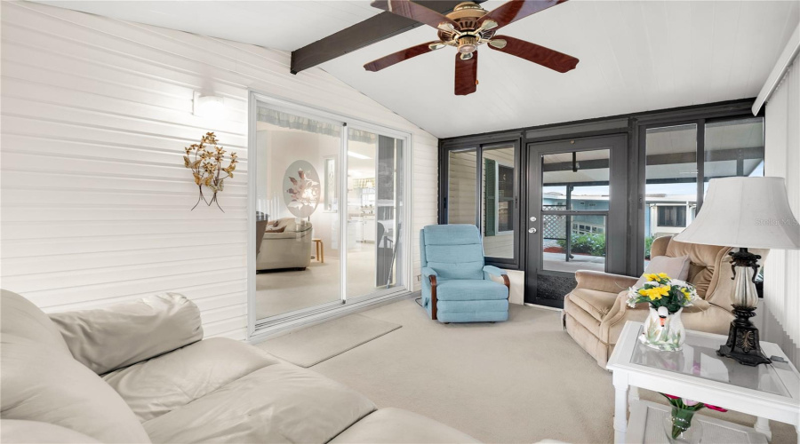 Davenport, Florida 33897, 2 Bedroom Bedrooms, ,2 Bathroombathrooms,Residential,For Sale,Sue,0,Mfrs5156388