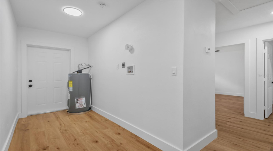 St Petersburg, Florida 33712, 3 Bedroom Bedrooms, ,1 Bathroombathrooms,Residential,For Sale,6Th,0,Mfrw7884730