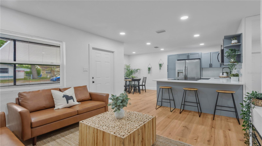 St Petersburg, Florida 33712, 3 Bedroom Bedrooms, ,1 Bathroombathrooms,Residential,For Sale,6Th,0,Mfrw7884730