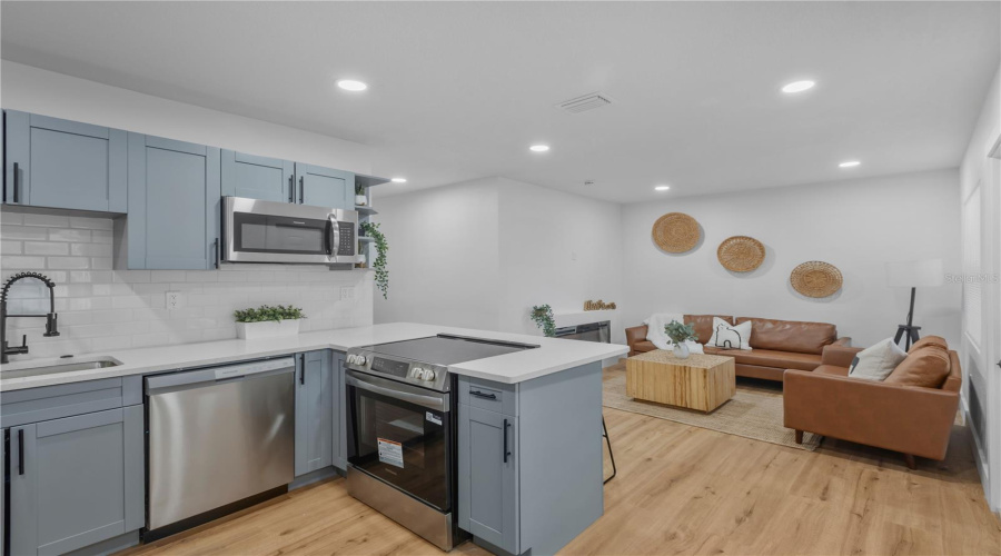 St Petersburg, Florida 33712, 3 Bedroom Bedrooms, ,1 Bathroombathrooms,Residential,For Sale,6Th,0,Mfrw7884730