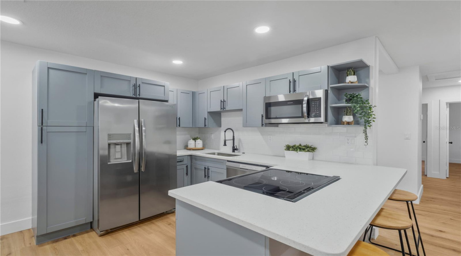 St Petersburg, Florida 33712, 3 Bedroom Bedrooms, ,1 Bathroombathrooms,Residential,For Sale,6Th,0,Mfrw7884730