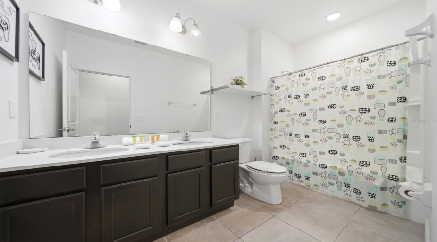 Bathroom 11