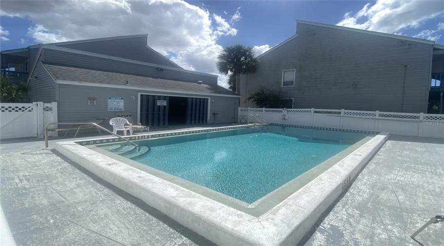 Venice, Florida 34285, 2 Bedroom Bedrooms, ,2 Bathroombathrooms,Residential,For Sale,Fenwick,0,Mfrn6145478