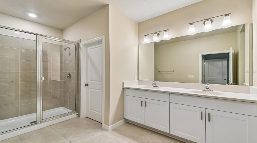 Owner'S Bath