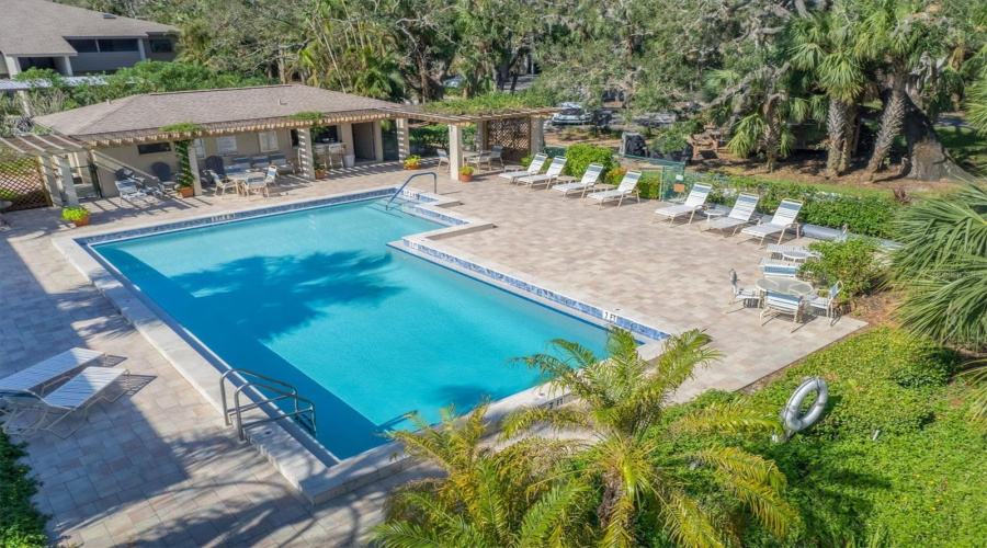 Sarasota, Florida 34231, 2 Bedroom Bedrooms, ,2 Bathroombathrooms,Residential,For Sale,Cross Creek,0,Mfra4685552