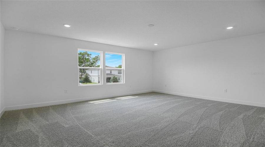 Mount Dora, Florida 32757, 5 Bedroom Bedrooms, ,3 Bathroombathrooms,Residential,For Sale,Cloud Ridge,0,Mfrs5127257