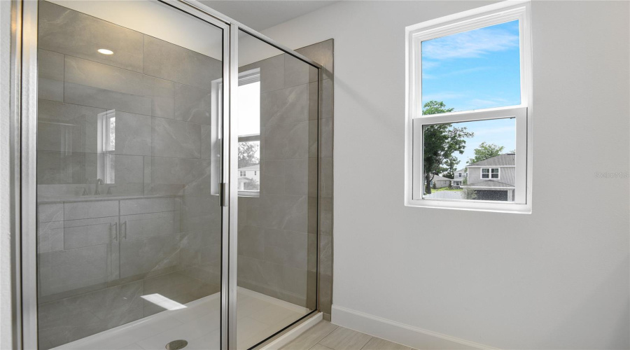 Mount Dora, Florida 32757, 5 Bedroom Bedrooms, ,3 Bathroombathrooms,Residential,For Sale,Cloud Ridge,0,Mfrs5127257