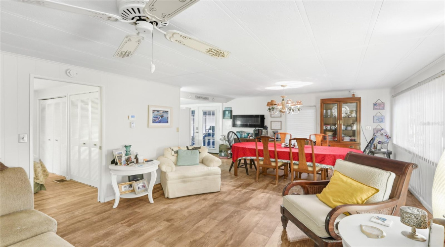 Englewood, Florida 34223, 3 Bedroom Bedrooms, ,2 Bathroombathrooms,Residential,For Sale,Englewood,0,Mfra4702357