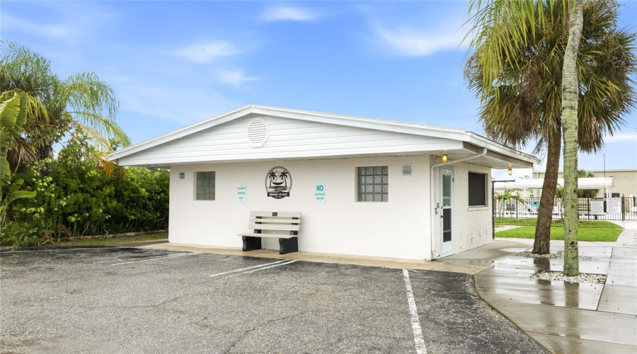 Englewood, Florida 34223, 3 Bedroom Bedrooms, ,2 Bathroombathrooms,Residential,For Sale,Englewood,0,Mfra4702357