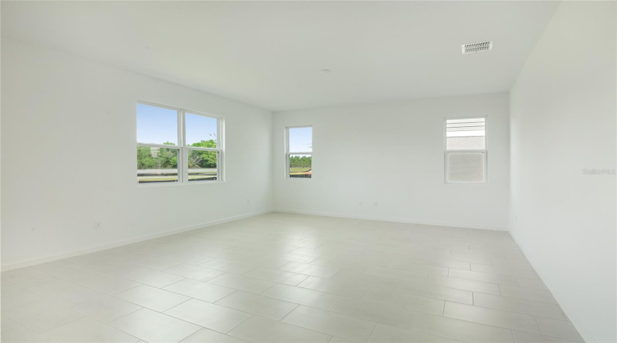 Tavares, Florida 32778, 4 Bedroom Bedrooms, ,3 Bathroombathrooms,Residential,For Sale,Macchi,0,Mfrs5146160
