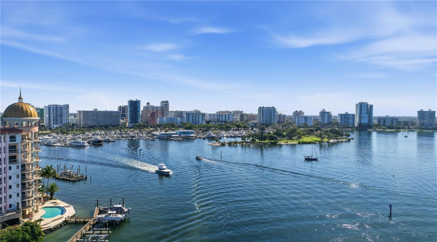 Sarasota, Florida 34236, 3 Bedroom Bedrooms, ,2 Bathroombathrooms,Residential,For Sale,Goodrich,0,Mfra4703716