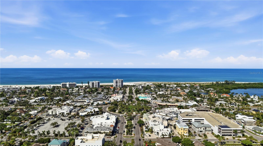 Sarasota, Florida 34236, 3 Bedroom Bedrooms, ,2 Bathroombathrooms,Residential,For Sale,Goodrich,0,Mfra4703716