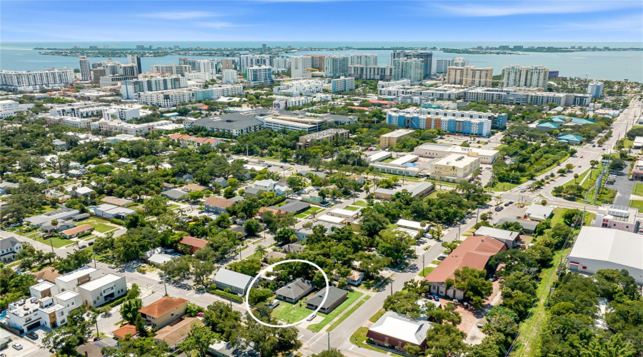 Sarasota, Florida 34236, 3 Bedroom Bedrooms, ,2 Bathroombathrooms,Residential,For Sale,Goodrich,0,Mfra4703716