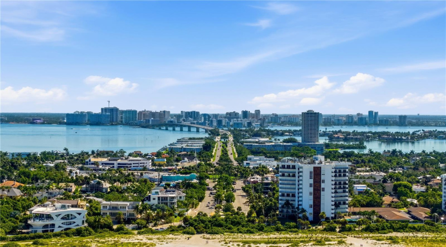 Sarasota, Florida 34236, 3 Bedroom Bedrooms, ,2 Bathroombathrooms,Residential,For Sale,Goodrich,0,Mfra4703716