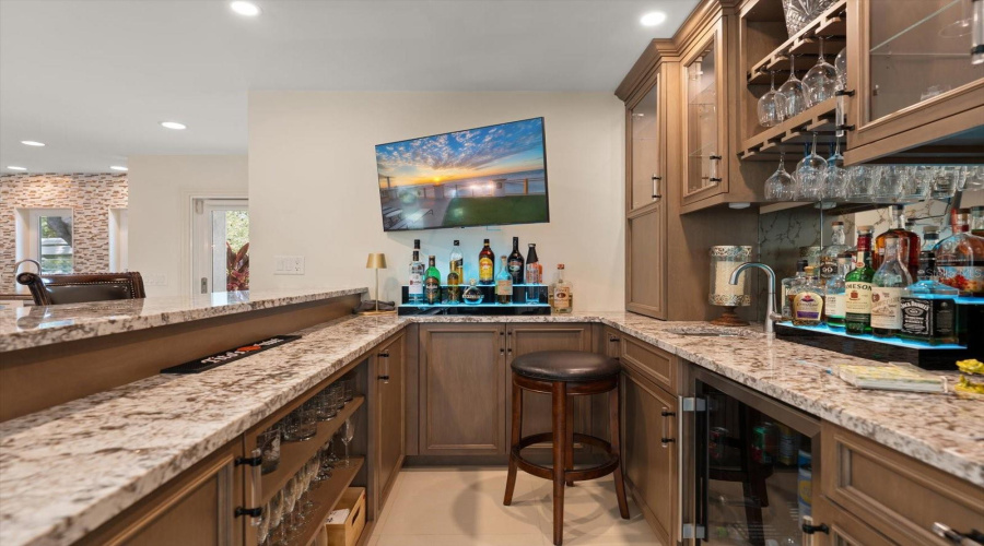 Belleair, Florida 33756, 4 Bedroom Bedrooms, ,4 Bathroombathrooms,Residential,For Sale,Park,0,Mfrtb8542534