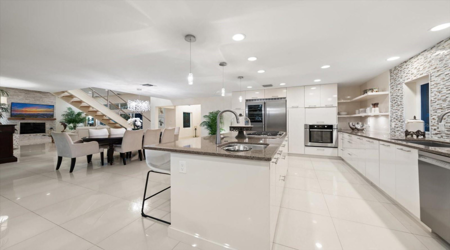 Belleair, Florida 33756, 4 Bedroom Bedrooms, ,4 Bathroombathrooms,Residential,For Sale,Park,0,Mfrtb8542534