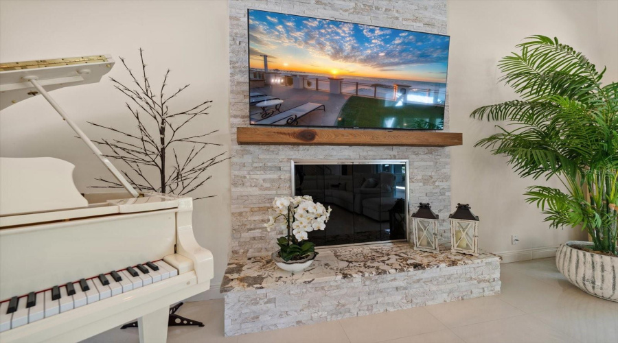 Belleair, Florida 33756, 4 Bedroom Bedrooms, ,4 Bathroombathrooms,Residential,For Sale,Park,0,Mfrtb8542534