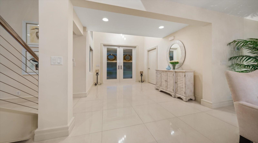Belleair, Florida 33756, 4 Bedroom Bedrooms, ,4 Bathroombathrooms,Residential,For Sale,Park,0,Mfrtb8542534