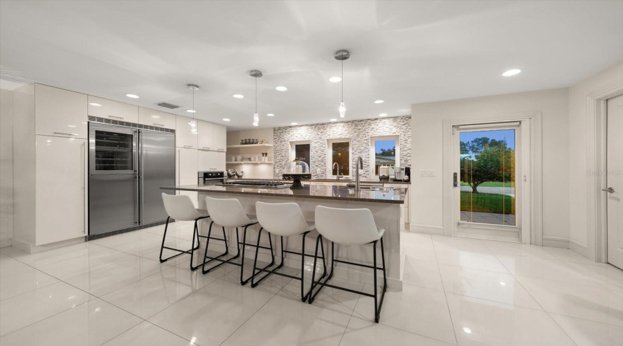 Belleair, Florida 33756, 4 Bedroom Bedrooms, ,4 Bathroombathrooms,Residential,For Sale,Park,0,Mfrtb8542534