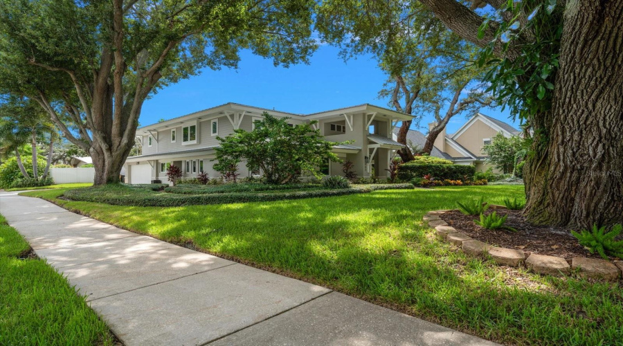 Belleair, Florida 33756, 4 Bedroom Bedrooms, ,4 Bathroombathrooms,Residential,For Sale,Park,0,Mfrtb8542534