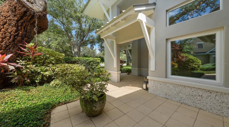 Belleair, Florida 33756, 4 Bedroom Bedrooms, ,4 Bathroombathrooms,Residential,For Sale,Park,0,Mfrtb8542534