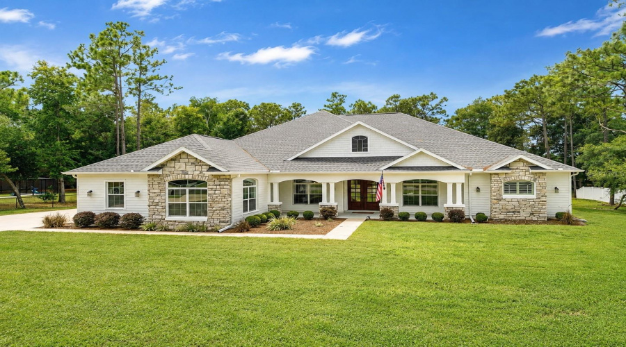 Brooksville, Florida 34604, 4 Bedroom Bedrooms, ,3 Bathroombathrooms,Residential,For Sale,Zamia,0,Mfrw7888767