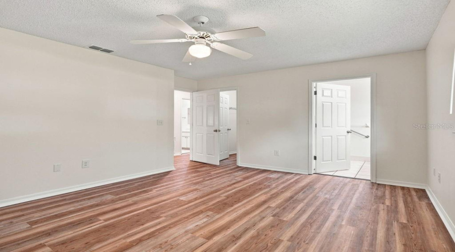 Summerfield, Florida 34491, 2 Bedroom Bedrooms, ,2 Bathroombathrooms,Residential,For Sale,108Th,0,Mfrtb8542986