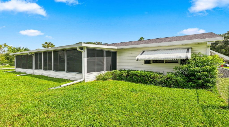 Summerfield, Florida 34491, 2 Bedroom Bedrooms, ,2 Bathroombathrooms,Residential,For Sale,108Th,0,Mfrtb8542986