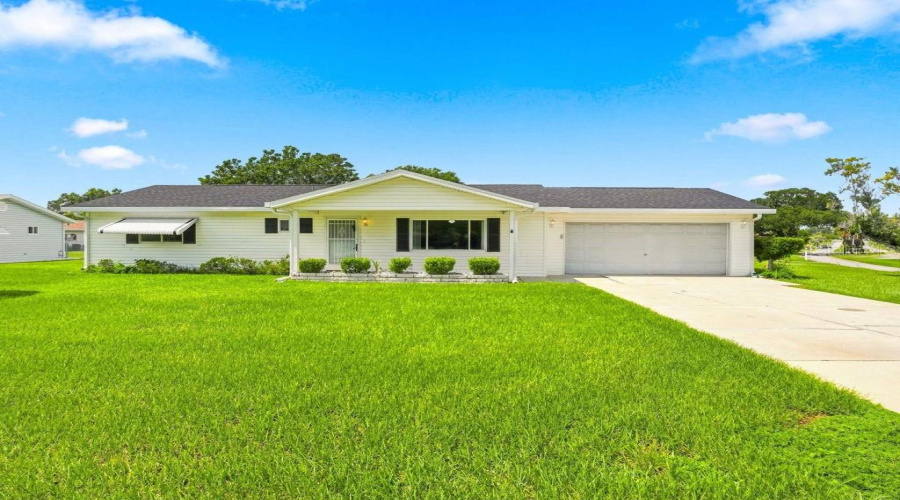 Summerfield, Florida 34491, 2 Bedroom Bedrooms, ,2 Bathroombathrooms,Residential,For Sale,108Th,0,Mfrtb8542986