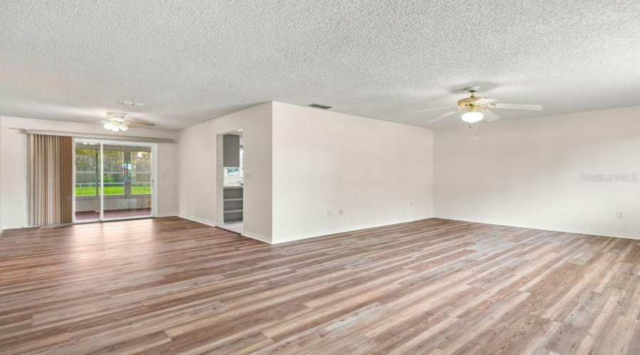 Summerfield, Florida 34491, 2 Bedroom Bedrooms, ,2 Bathroombathrooms,Residential,For Sale,108Th,0,Mfrtb8542986