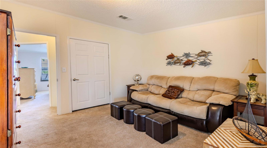 Port Charlotte, Florida 33980, 3 Bedroom Bedrooms, ,2 Bathroombathrooms,Residential,For Sale,Kings,0,Mfrc7529645