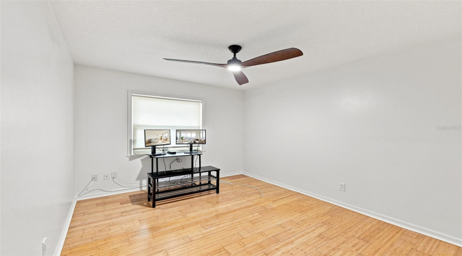 Tampa, Florida 33612, 3 Bedroom Bedrooms, ,2 Bathroombathrooms,Residential,For Sale,Fore,0,Mfrtb8536483