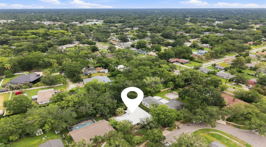 Tampa, Florida 33612, 3 Bedroom Bedrooms, ,2 Bathroombathrooms,Residential,For Sale,Fore,0,Mfrtb8536483