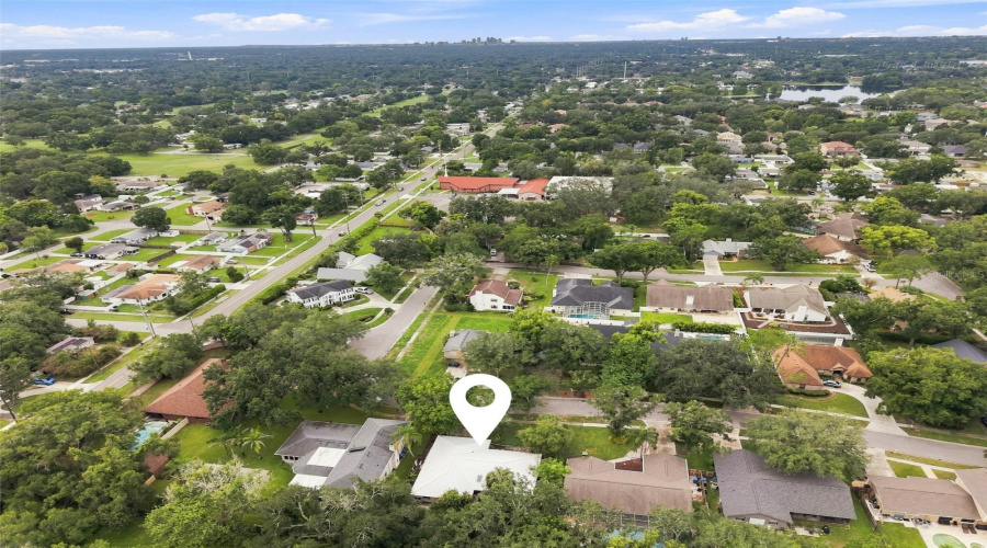 Tampa, Florida 33612, 3 Bedroom Bedrooms, ,2 Bathroombathrooms,Residential,For Sale,Fore,0,Mfrtb8536483