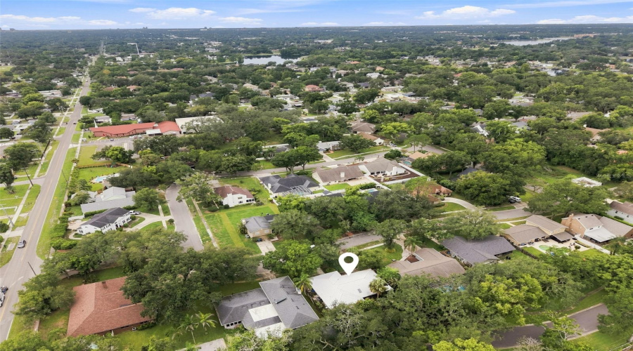 Tampa, Florida 33612, 3 Bedroom Bedrooms, ,2 Bathroombathrooms,Residential,For Sale,Fore,0,Mfrtb8536483