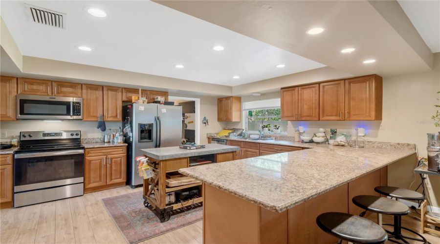 Tampa, Florida 33611, 4 Bedroom Bedrooms, ,2 Bathroombathrooms,Residential,For Sale,Hesperides,0,Mfrtb8507110
