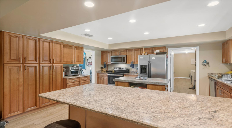 Tampa, Florida 33611, 4 Bedroom Bedrooms, ,2 Bathroombathrooms,Residential,For Sale,Hesperides,0,Mfrtb8507110