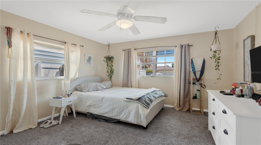 Tampa, Florida 33611, 4 Bedroom Bedrooms, ,2 Bathroombathrooms,Residential,For Sale,Hesperides,0,Mfrtb8507110