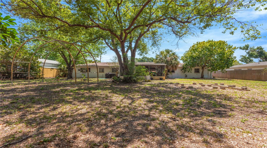 Tampa, Florida 33611, 4 Bedroom Bedrooms, ,2 Bathroombathrooms,Residential,For Sale,Hesperides,0,Mfrtb8507110