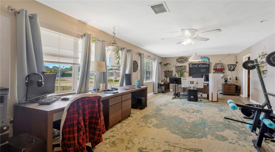 Tampa, Florida 33611, 4 Bedroom Bedrooms, ,2 Bathroombathrooms,Residential,For Sale,Hesperides,0,Mfrtb8507110