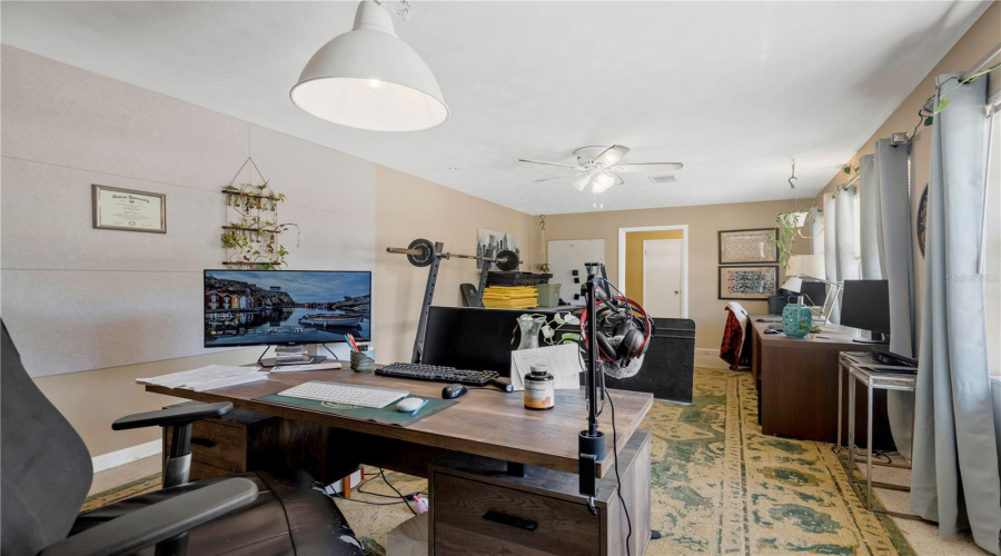 Tampa, Florida 33611, 4 Bedroom Bedrooms, ,2 Bathroombathrooms,Residential,For Sale,Hesperides,0,Mfrtb8507110