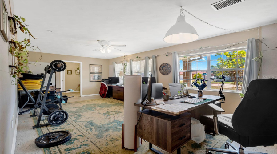 Tampa, Florida 33611, 4 Bedroom Bedrooms, ,2 Bathroombathrooms,Residential,For Sale,Hesperides,0,Mfrtb8507110