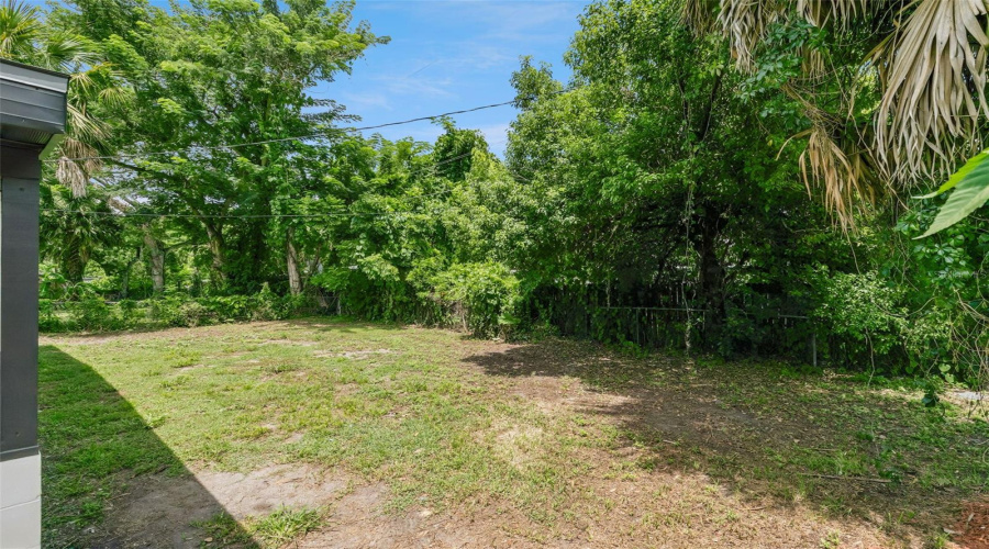 Orlando, Florida 32805, 3 Bedroom Bedrooms, ,2 Bathroombathrooms,Residential,For Sale,Amelia,0,Mfro6436604