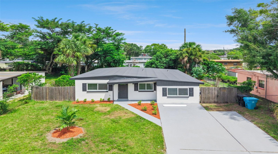 Orlando, Florida 32805, 3 Bedroom Bedrooms, ,2 Bathroombathrooms,Residential,For Sale,Amelia,0,Mfro6436604
