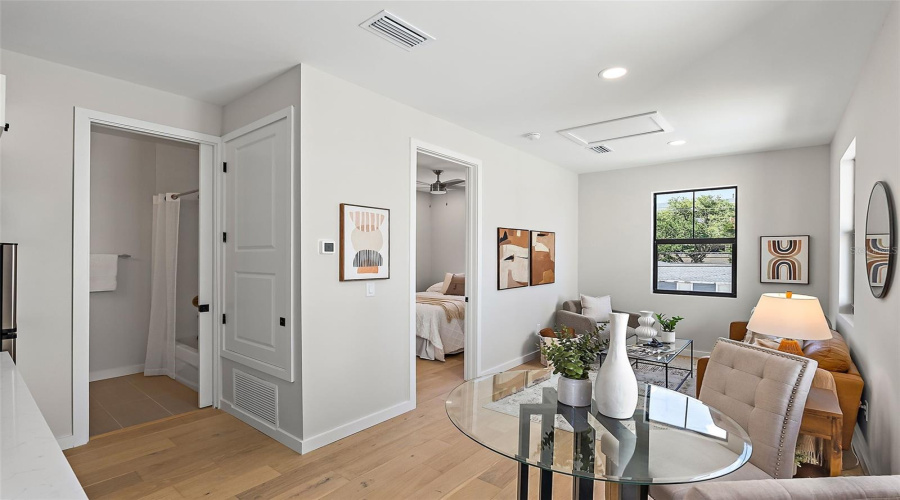 St Petersburg, Florida 33701, 4 Bedroom Bedrooms, ,3 Bathroombathrooms,Residential,For Sale,11Th,0,Mfrtb8515797