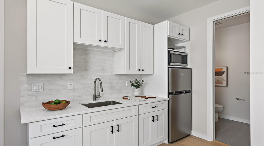 St Petersburg, Florida 33701, 4 Bedroom Bedrooms, ,3 Bathroombathrooms,Residential,For Sale,11Th,0,Mfrtb8515797