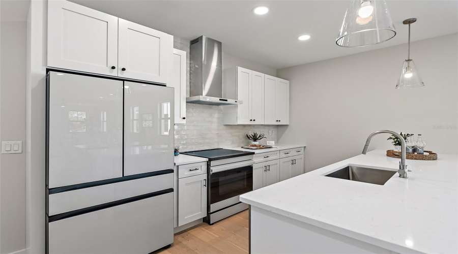 St Petersburg, Florida 33701, 4 Bedroom Bedrooms, ,3 Bathroombathrooms,Residential,For Sale,11Th,0,Mfrtb8515797