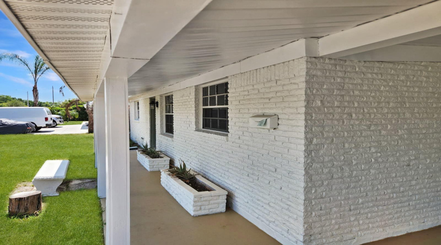 Orlando, Florida 32807, 4 Bedroom Bedrooms, ,2 Bathroombathrooms,Residential,For Sale,Santiago,0,Mfro6399783