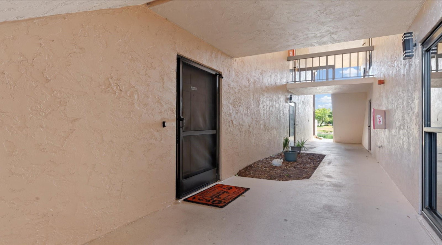 Port Charlotte, Florida 33948, 1 Bedroom Bedrooms, ,1 Bathroombathrooms,Residential,For Sale,Quesada,0,Mfrc7529924