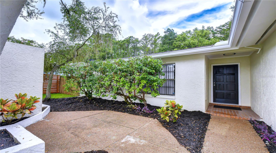 Tampa, Florida 33624, 3 Bedroom Bedrooms, ,2 Bathroombathrooms,Residential,For Sale,Oakmanor,0,Mfrtb8542767